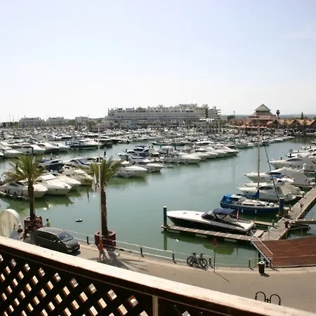 Marina Plaza By Garvetur 2*